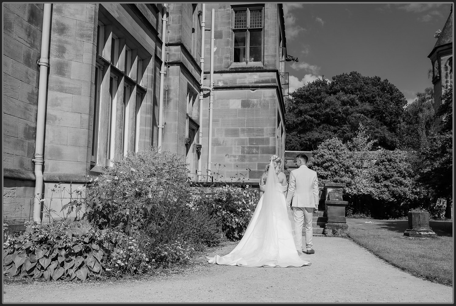 Hampton Manor Wedding photography in black and white
